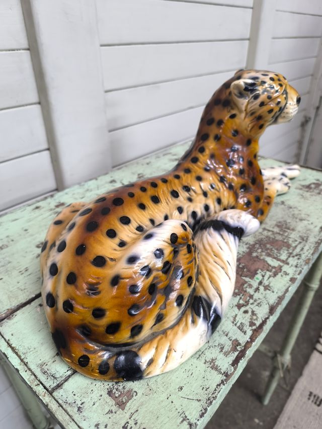 Leopardo de cerámica vintage