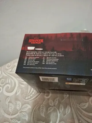 Set Ciotola dinner set Stranger Things Netflix