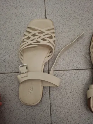 Sandalias Zara Beige Niña