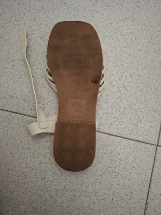 Sandalias Zara Beige Niña