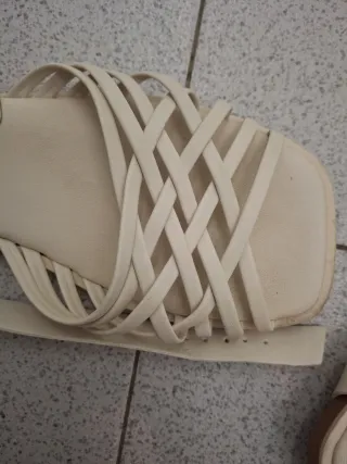 Sandalias Zara Beige Niña