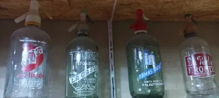 Sifones antiguos de vidrio