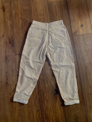Pantaloni Bershka a coste beige M/38