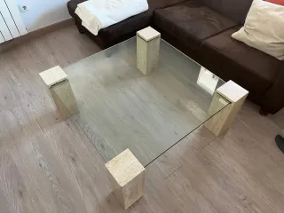 Tavolo da centro in vetro e marmo