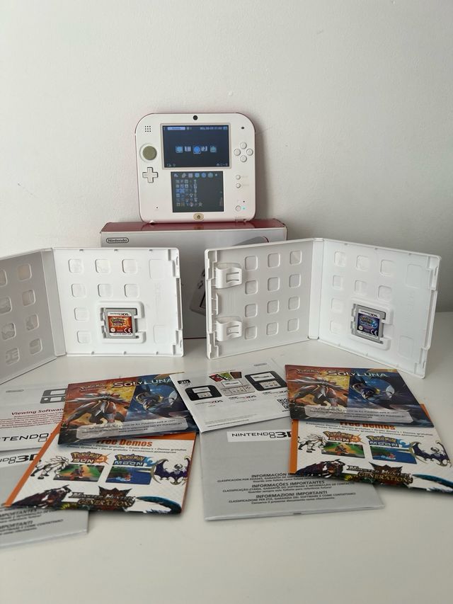 Pacchetto Nintendo 2DS + Pokemon Sole e Pokemon Luna