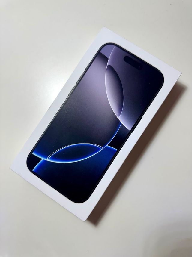 iPhone 16 Pro Max 1TB - PRECINTADO