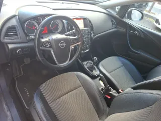 Opel Astra 2016