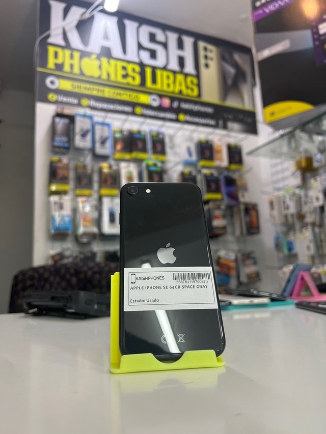 iPhone SE 64GB Space Gray