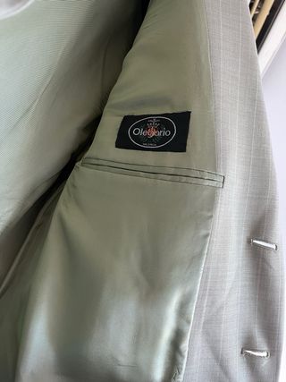 Traje Americana y Pantalones Gris