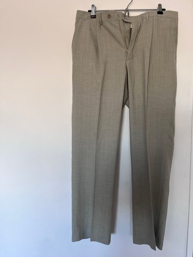 Traje Americana y Pantalones Gris