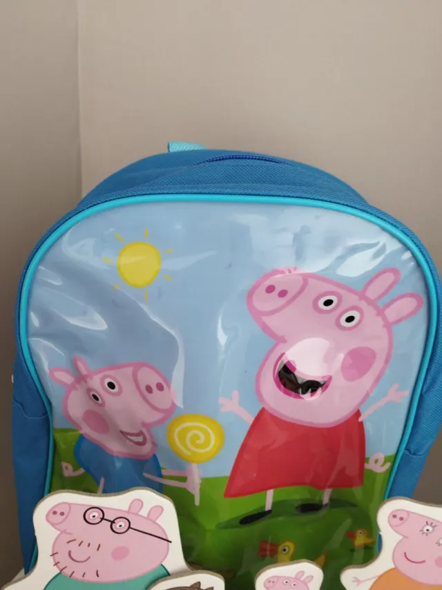 Mochila y juegos Peppa Pig