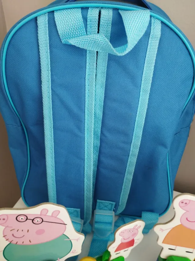 Mochila y juegos Peppa Pig