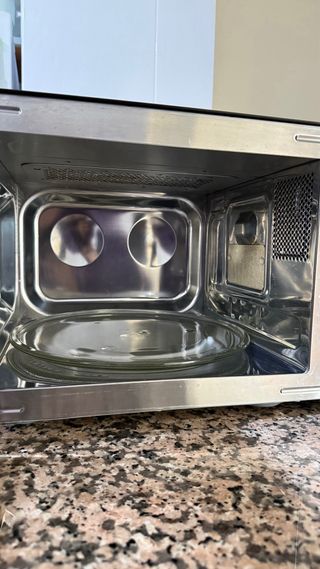 Microondas Daewoo Grill KOG-837RS (a reparar)