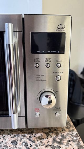 Microondas Daewoo Grill KOG-837RS (a reparar)