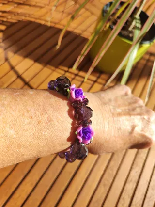 Pulsera de cristal checo morado y plateado