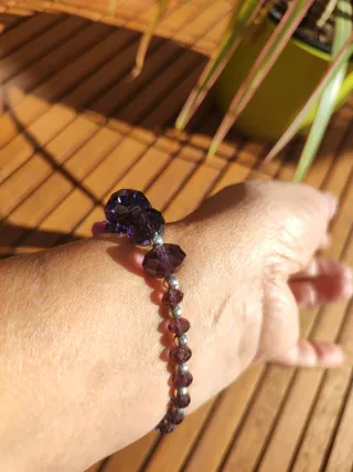 Pulsera de cristal checo morado y plateado