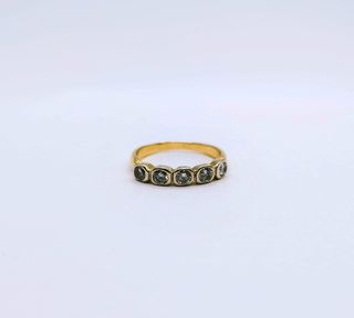 ANILLO 5 DIAMANTES ORO 18K