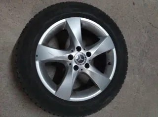 Llantas originales Mercedes 17" + Cub. Invierno