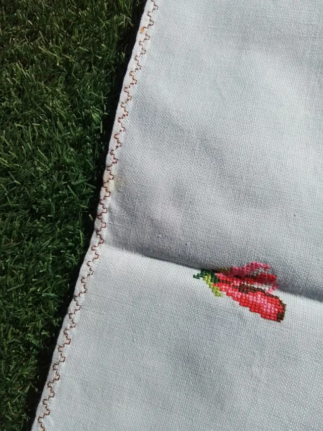 Mantel Petit Point Flores Rosas