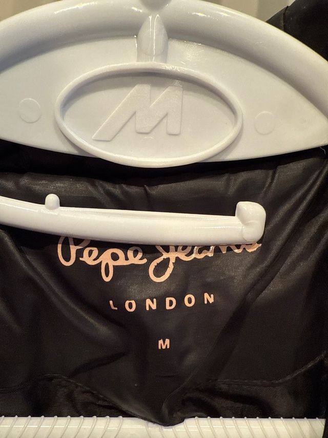 Chaqueta Pepe Jeans Negra