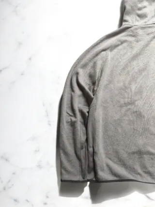 Felpa Patagonia con cappuccio grigia