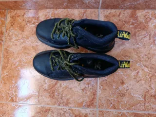 Botas Dr. Martens Air Wair Negras Talla 44