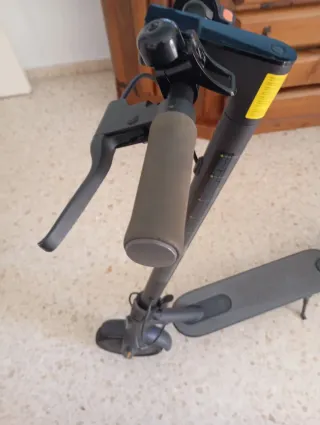 Patinete Eléctrico Negro poco uso