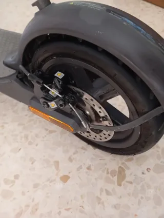 Patinete Eléctrico Negro poco uso