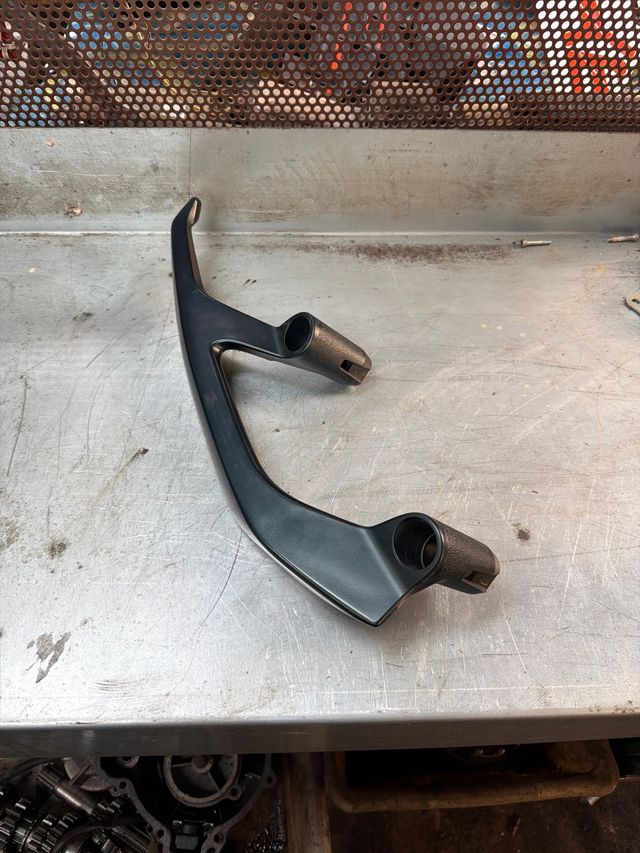 Asa Derecha Yamaha T-Max 560 2023