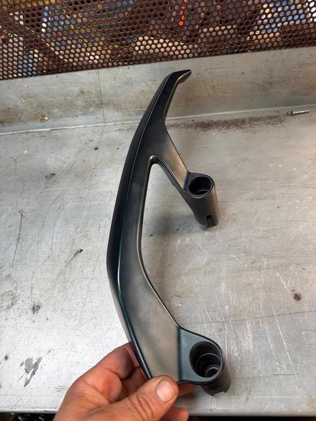 Asa Derecha Yamaha T-Max 560 2023