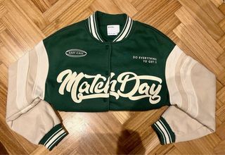 Bershka Sudadera Verde Last Call