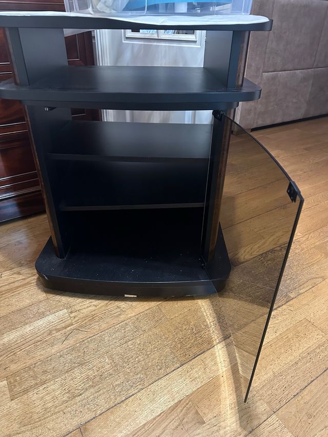 Mesa TV con rueda y giratora