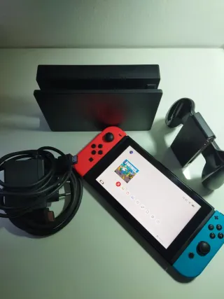 Nintendo Switch Azul y Rojo