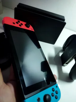 Nintendo Switch Azul y Rojo