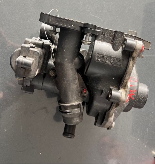 Bomba de agua VW Golf 7 GTI 06L121111 H