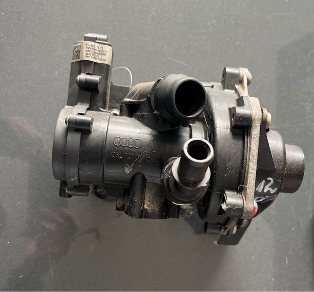 Bomba de agua VW Golf 7 GTI 06L121111 H