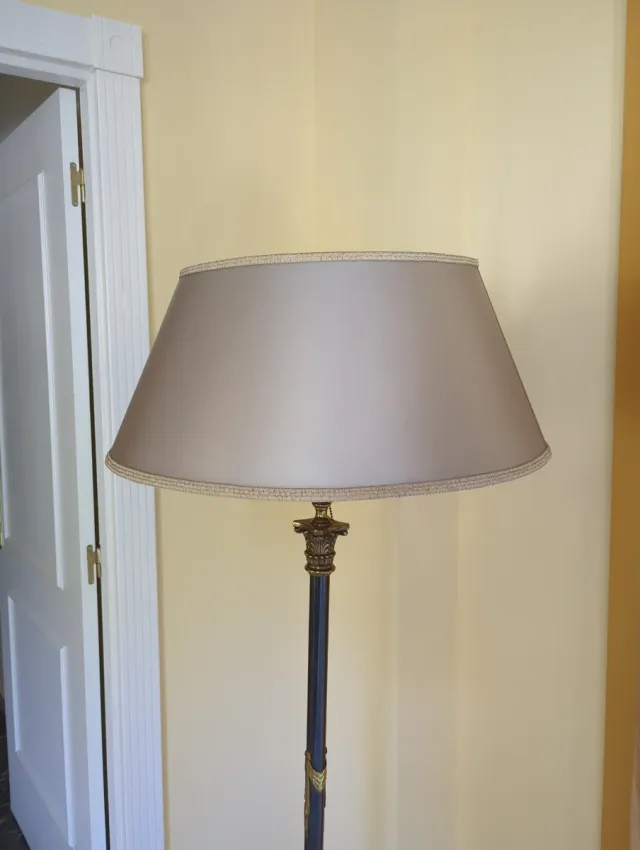 Lámpara de pie elegante