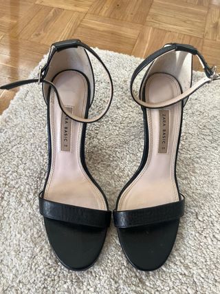 Sandalias tacón Zara Talla 39