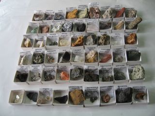 Collezione 54 Minerali