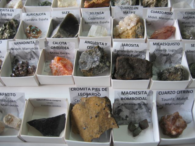 Collezione 54 Minerali