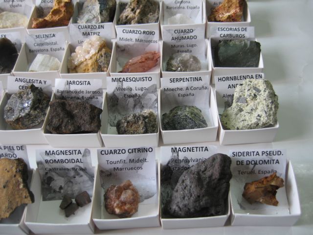 Collezione 54 Minerali