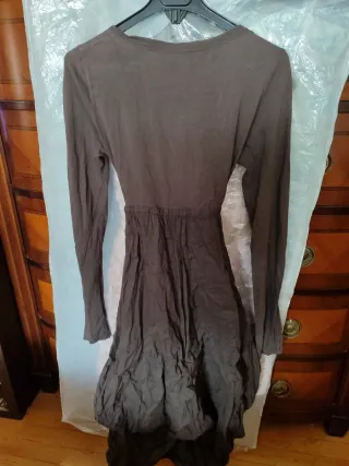 Vestido marrón manga larga