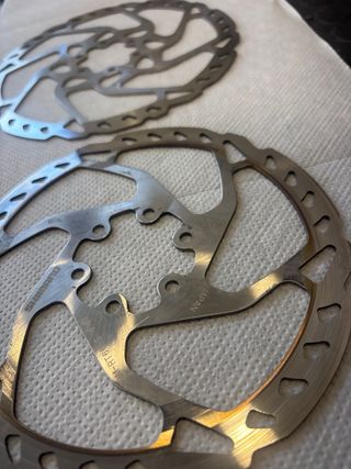 Discos Freno Shimano RT66 6T 180 y 160mm