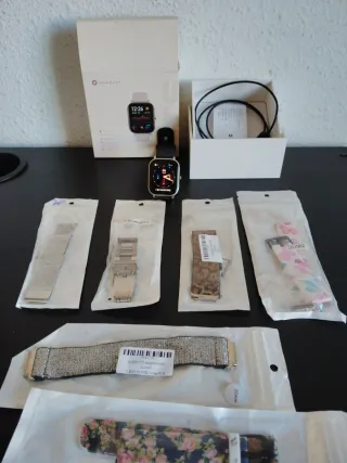 Amazfit GTS Reloj Inteligente + Correas