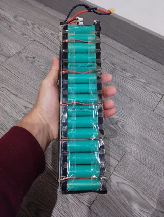 Batería patinete eléctrico