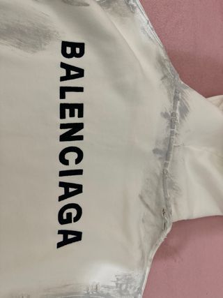 Sudadera Balenciaga Blanca con Efecto Desgastado