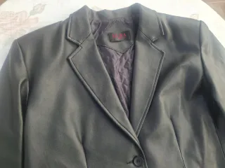 Chaqueta de cuero T 3XL. Medidas en descripción
