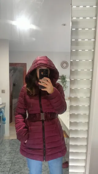 Abrigo  acolchado con cinturón