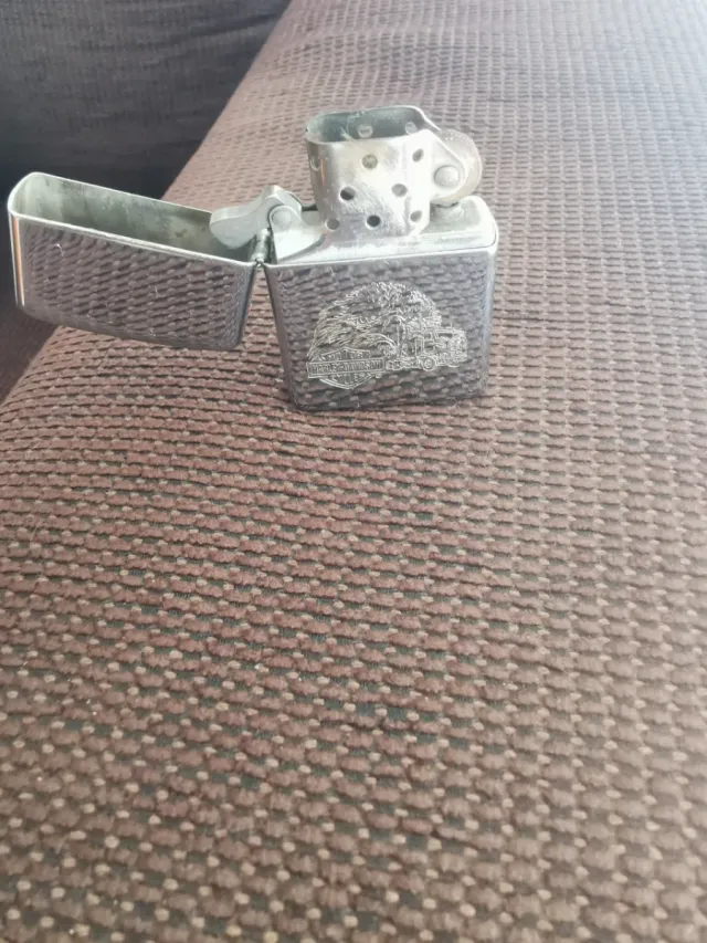 Mechero Zippo Harley Davidson