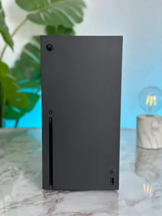 Xbox Series X 1TB + Mando